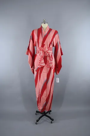 1930s Vintage Silk Kimono Robe in Pink & Red Ikat