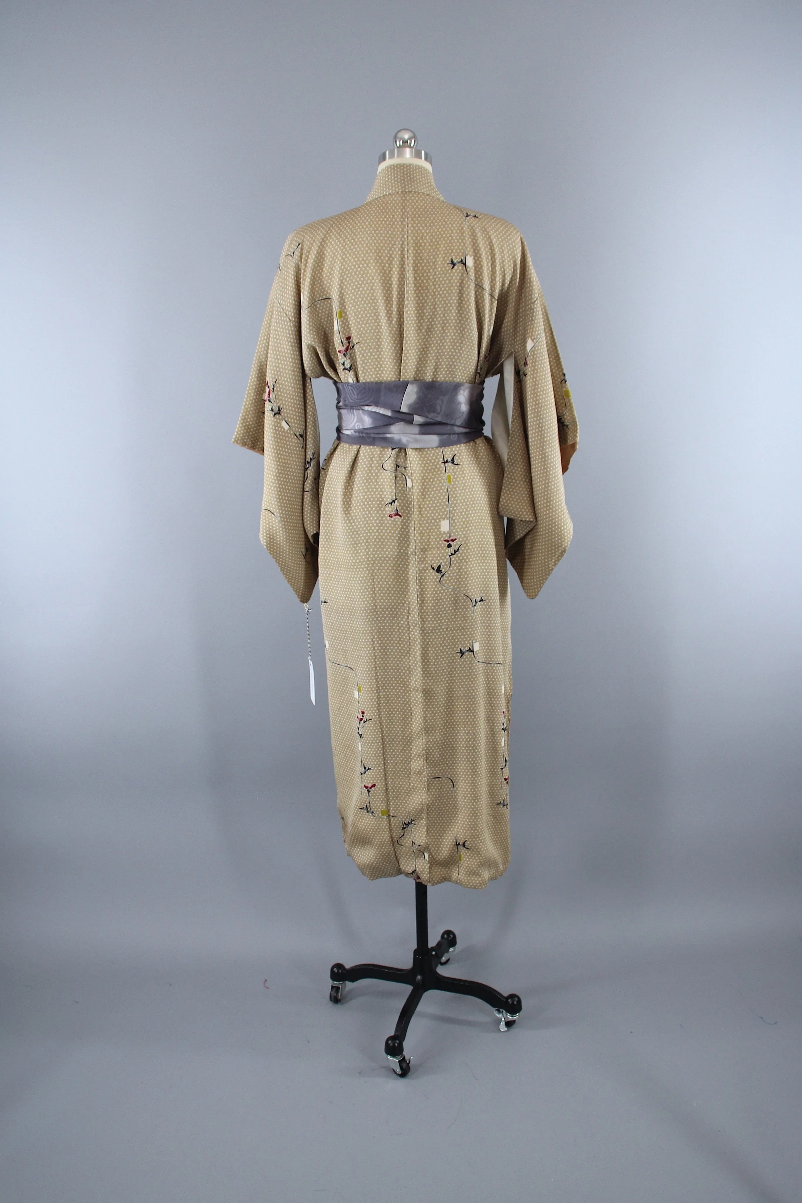 1940s Vintage Silk Kimono Robe / Tan and Grey Polka Dot Floral