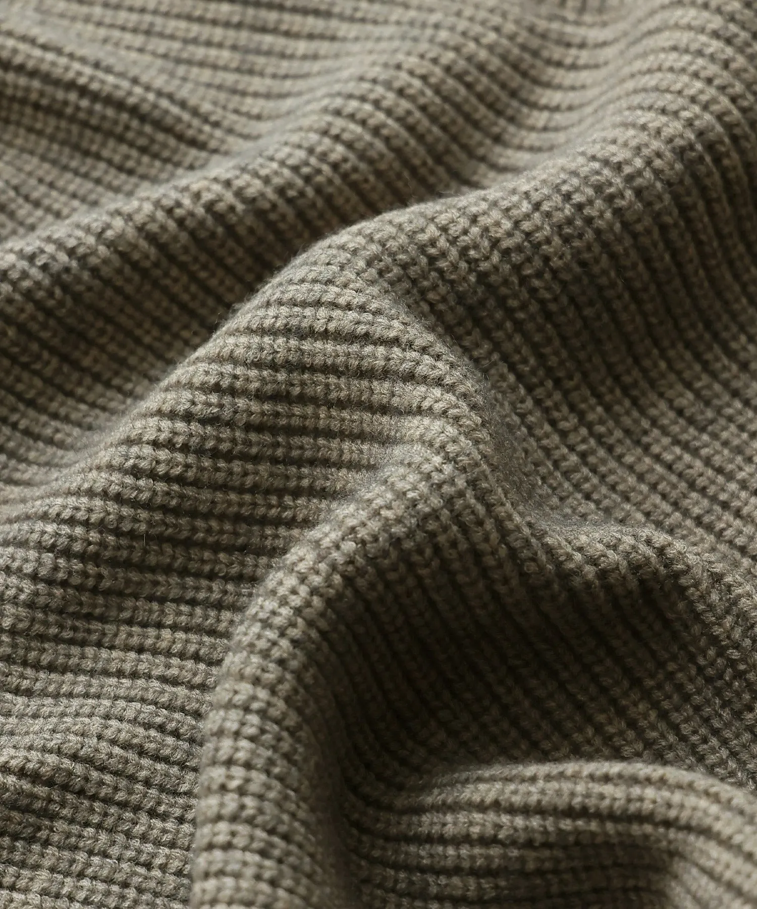 Alpaca touch turtleneck wide poncho