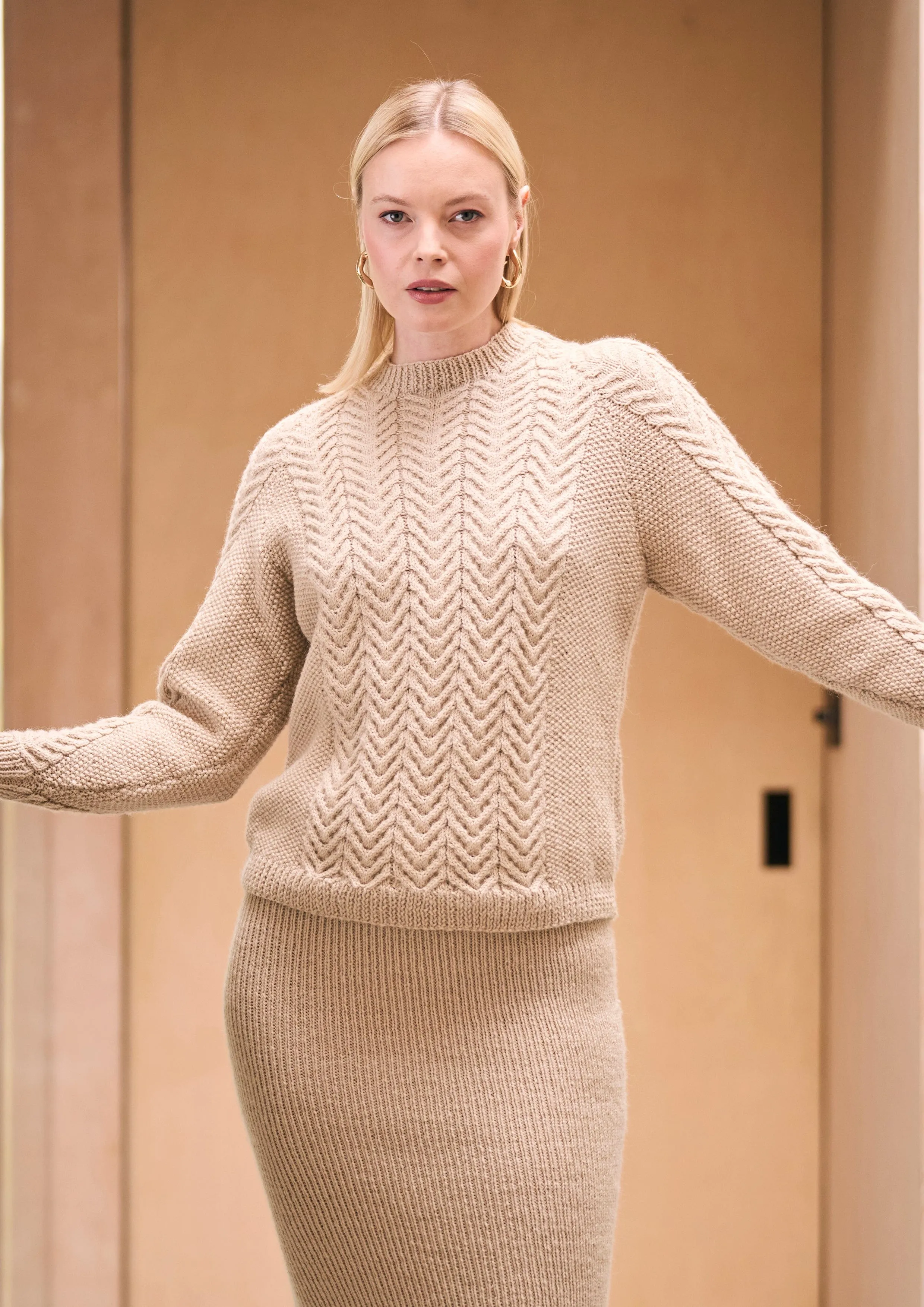 Holme Cabled Pullover Kit